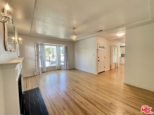 Building Photo - 8011 Stewart Ave