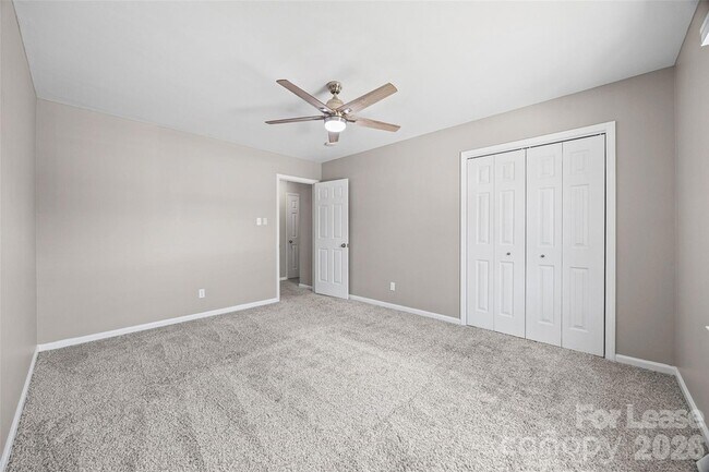 Building Photo - 1933 Ebenezer Rd