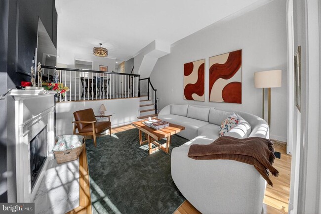 Building Photo - 4453 Westover Pl NW