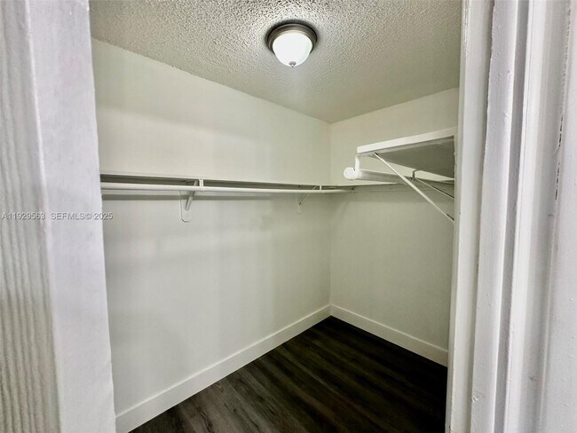 Building Photo - 8311 SW 142nd Ave