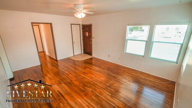 Building Photo - 209 Blomquist Dr