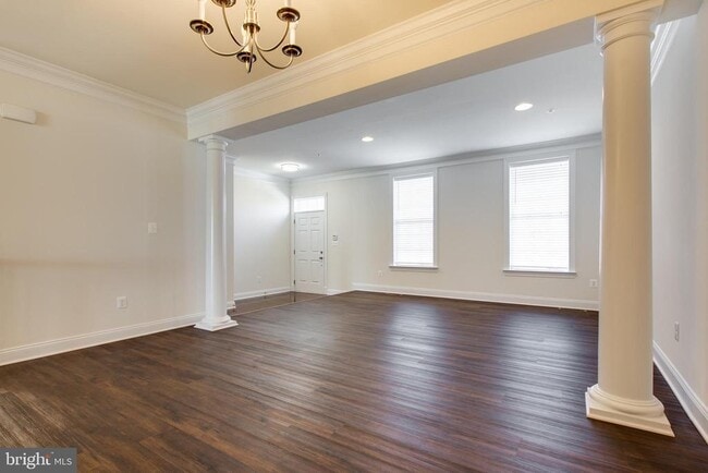 Building Photo - 7757 Crystal Brook Way