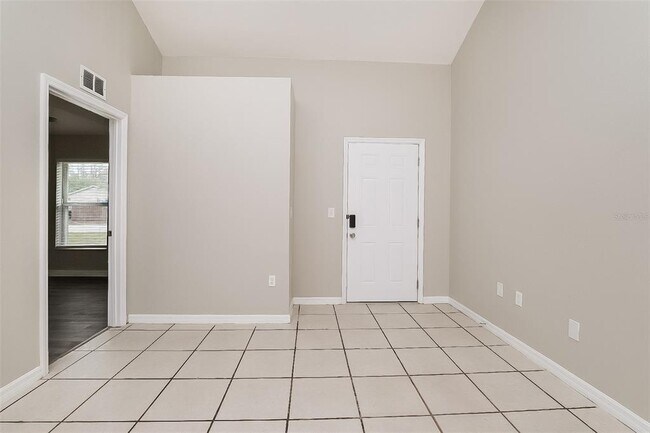 Building Photo - 9729 Marley Ave