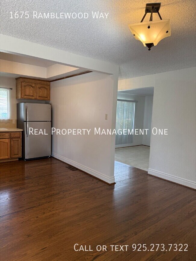 Building Photo - 1675 Ramblewood Way