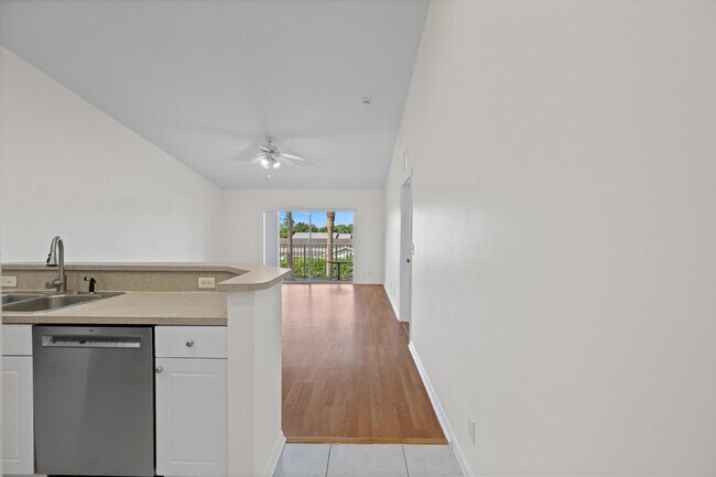 Building Photo - 4534 Oak Terrace Dr