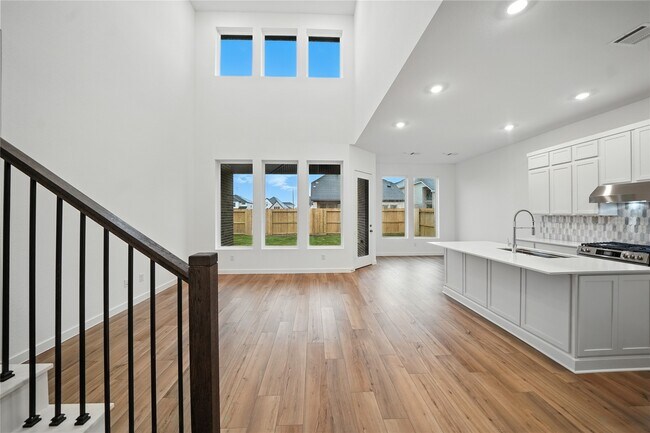 Building Photo - 31218 Anna Mdws Dr