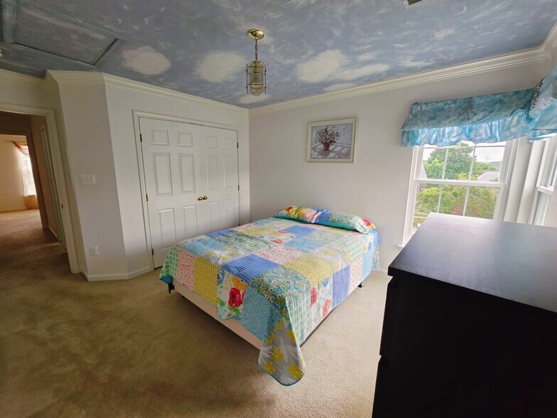 Building Photo - 17204 Sumac Ct
