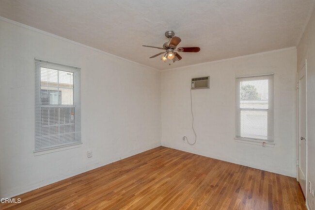 Building Photo - 916 N Stoneman Ave