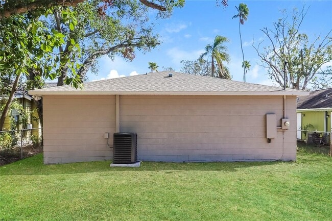 Building Photo - 2045 14th St S