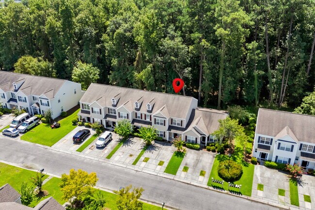 Building Photo - 1096 Harvester Cir