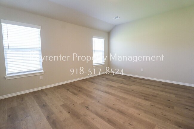 Building Photo - 15610 S 75th E Ave