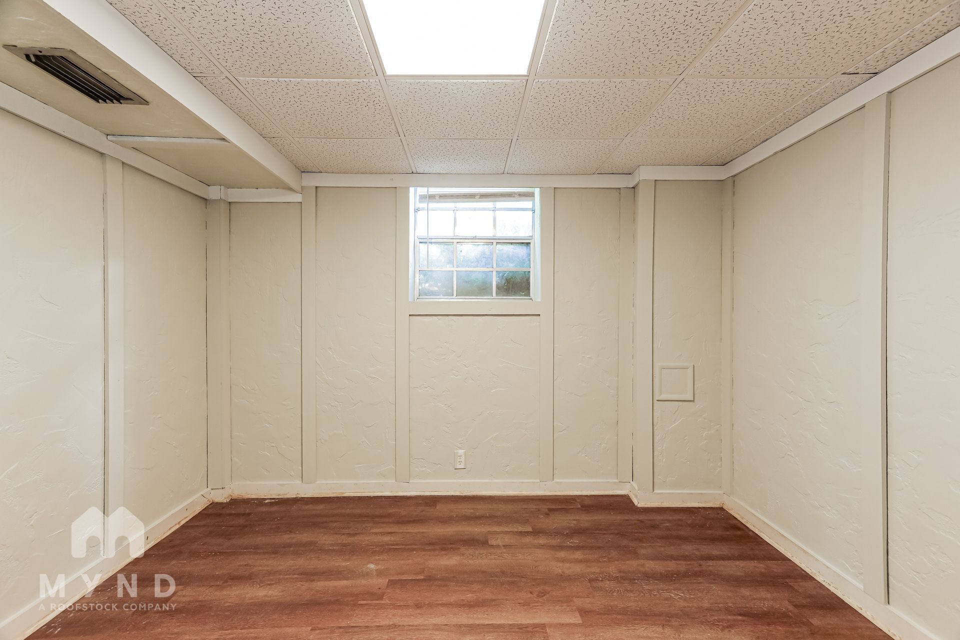 Building Photo - 1840 Westridge Dr