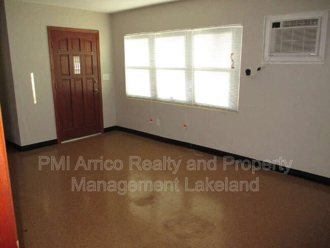 Building Photo - 1248 Woodland Ave
