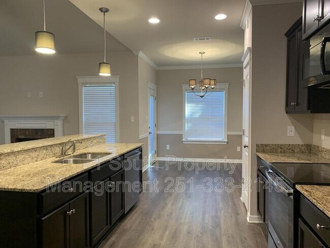 Building Photo - 8591 Prince Ct