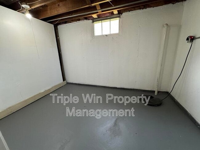 Building Photo - 3155 O Hare Dr