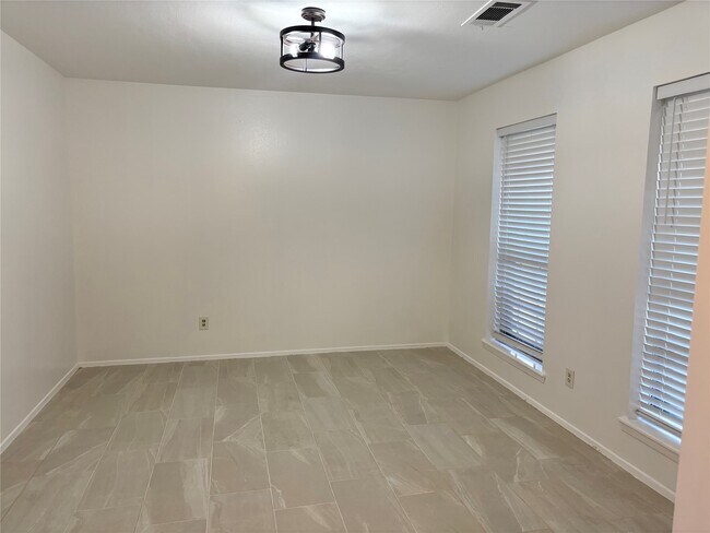 Building Photo - 15347 E Barbara Cir