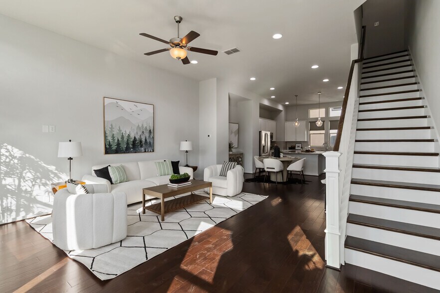 Building Photo - 2104 N Saint Marys St