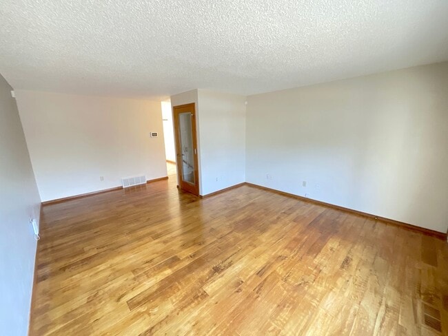 Building Photo - 4375 Cassidy St