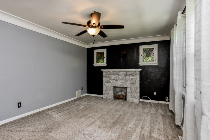 Building Photo - 5208 Roberta Dr