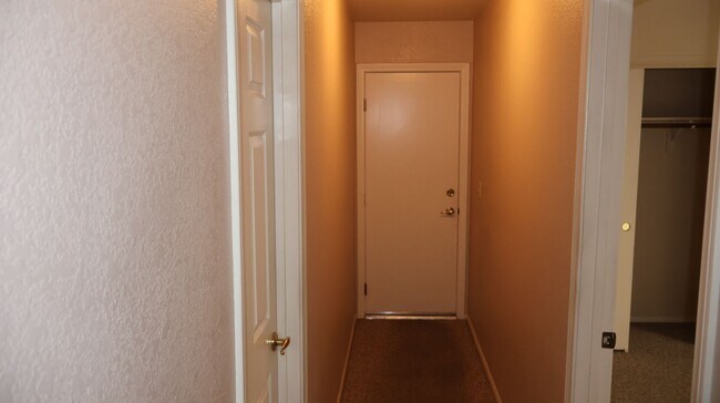 Building Photo - Just Remodeled House