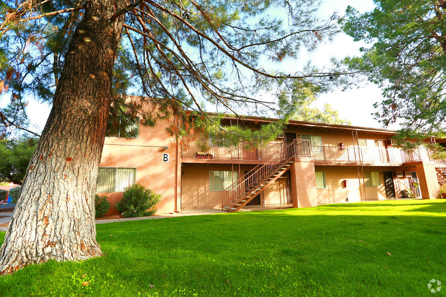 Building Photo - Mountain Shadows Apartments