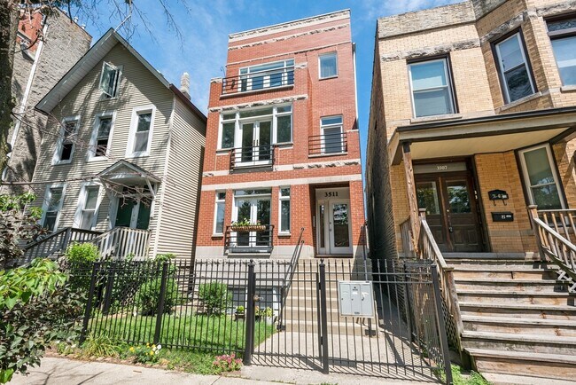 Building Photo - 3511 N Seminary Ave