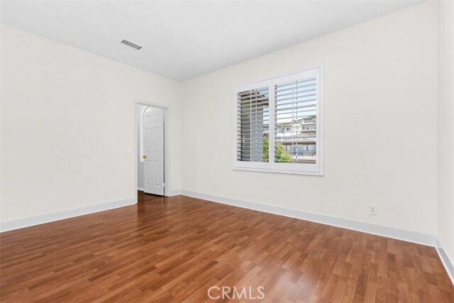 Building Photo - 82 Laurelhurst Dr