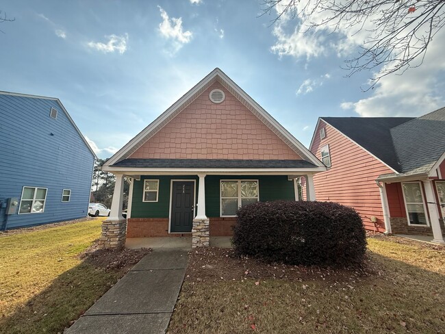 Primary Photo - Discover Comfort and Convenience 3 BR/3 BA Home in Desirable Bridgewater Community!