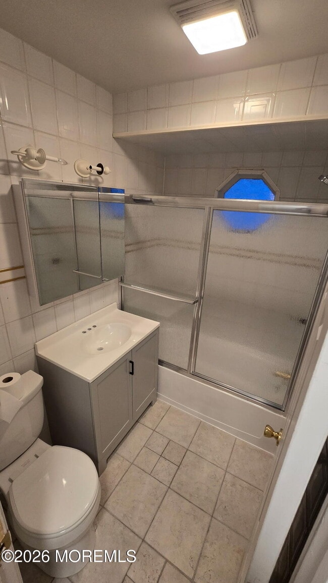 Building Photo - 3204 Fairmont Ave