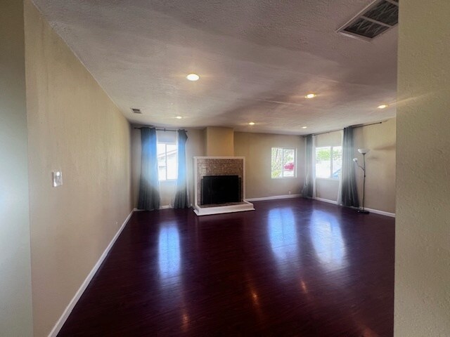 Building Photo - 8109 Ney Ave