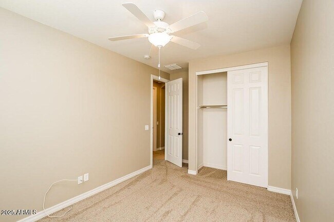 Building Photo - 888 S Annie Ln