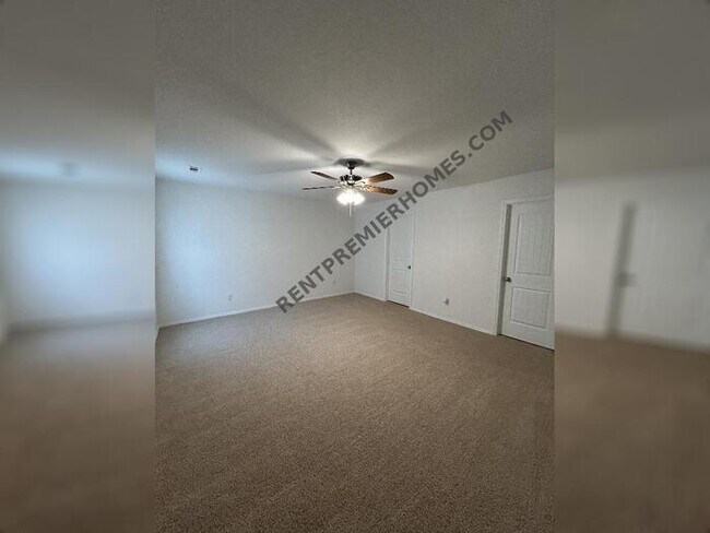 Building Photo - 45 Kinley Ln