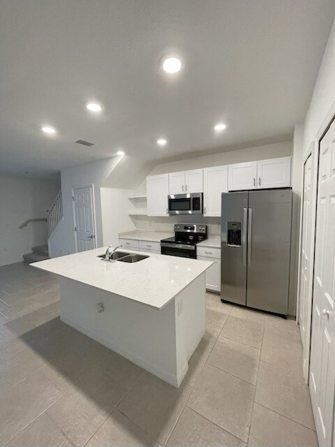 Building Photo - 14207 Oviedo Pl