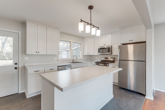 Primary Photo - Fully remodeled 4 Bed / 2 bath ranch home