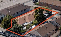 Building Photo - 327 W D St