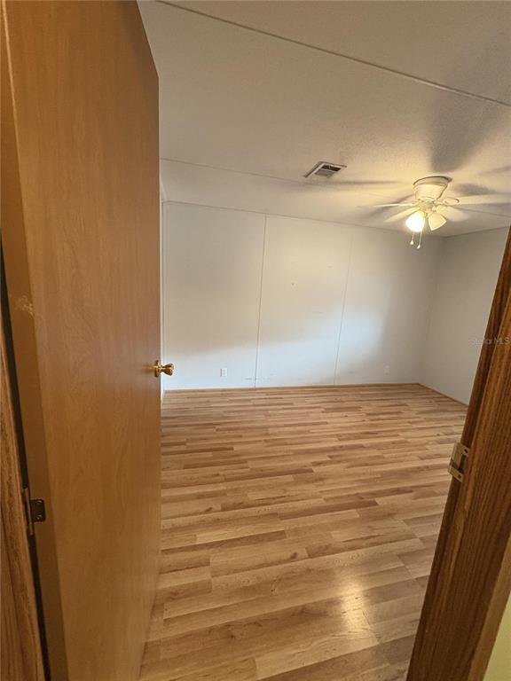 Building Photo - 616 Klickety Klak Ln