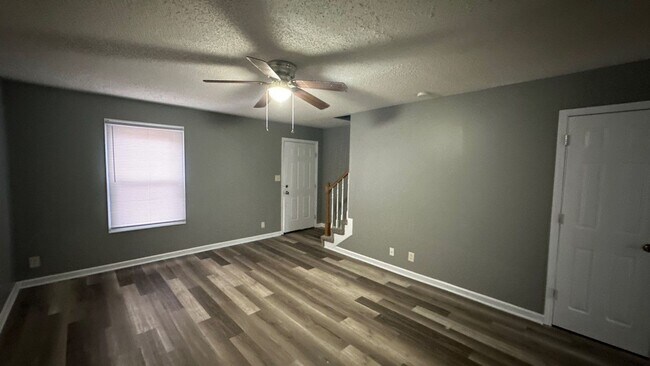 Building Photo - 2817 Cobalt Dr
