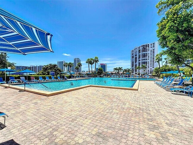 Building Photo - 500 Three Islands Boulevard