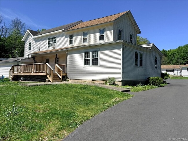 Building Photo - 19 Quartz Ln