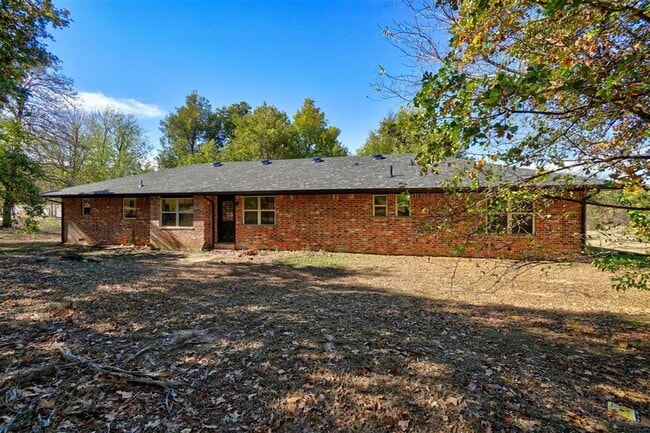 Building Photo - 6500 N Luther Rd