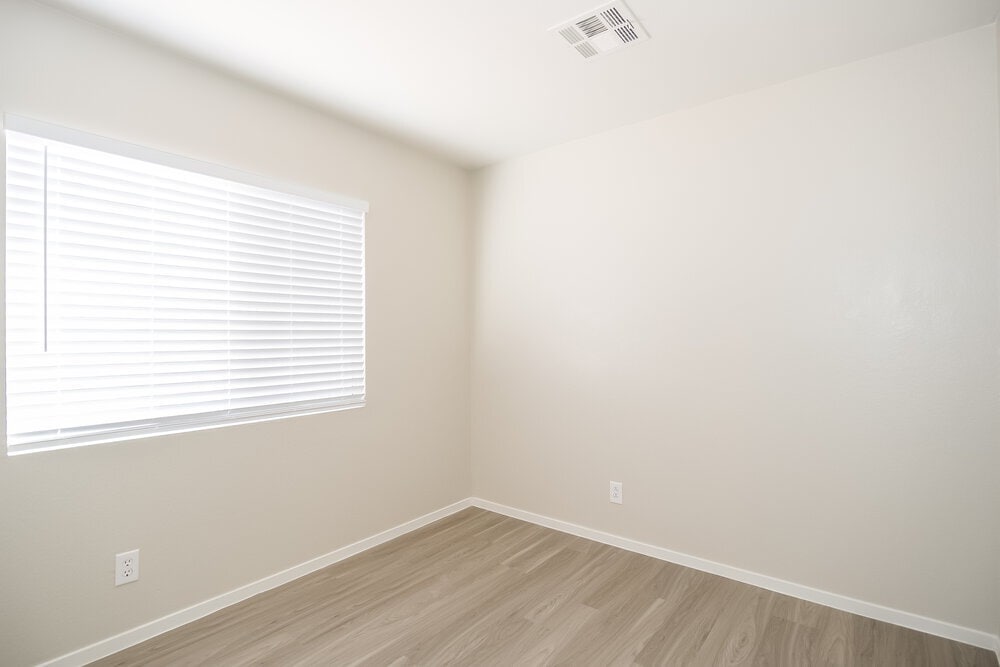 Building Photo - 3207 W Verde Way