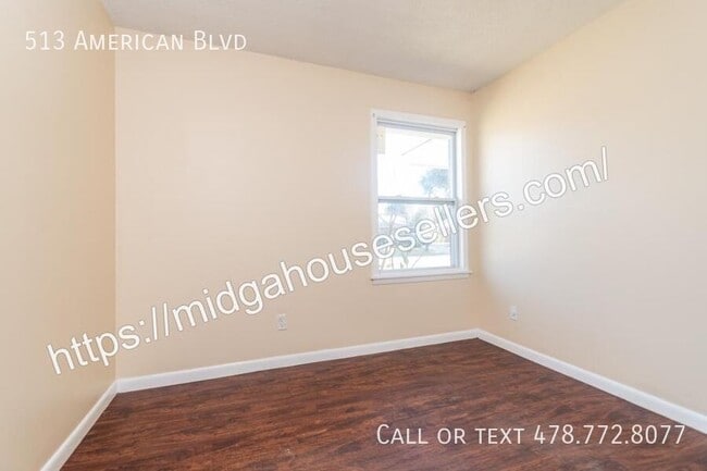Building Photo - 513 American Blvd