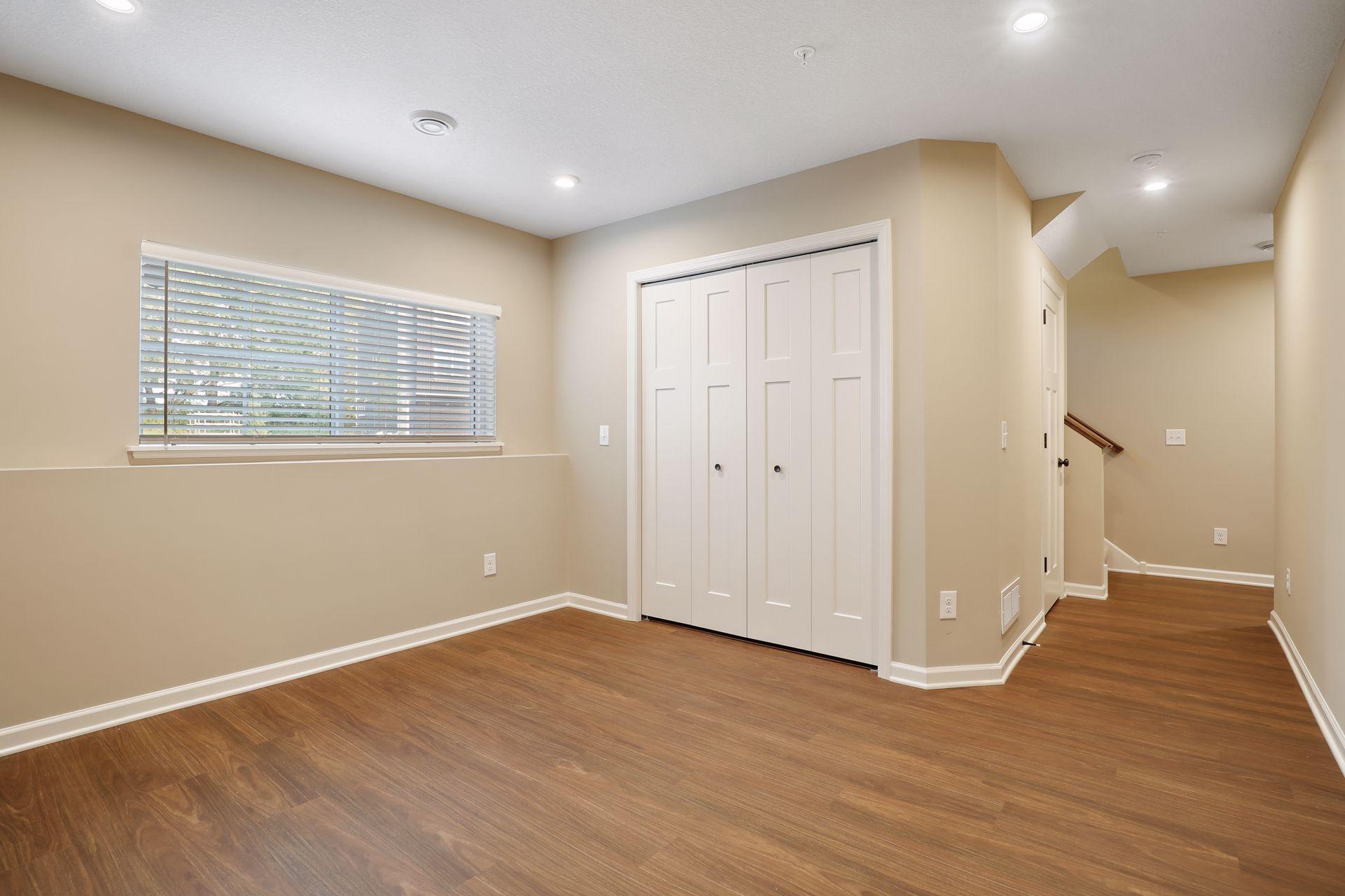 Building Photo - 6532 Joliet Ave S