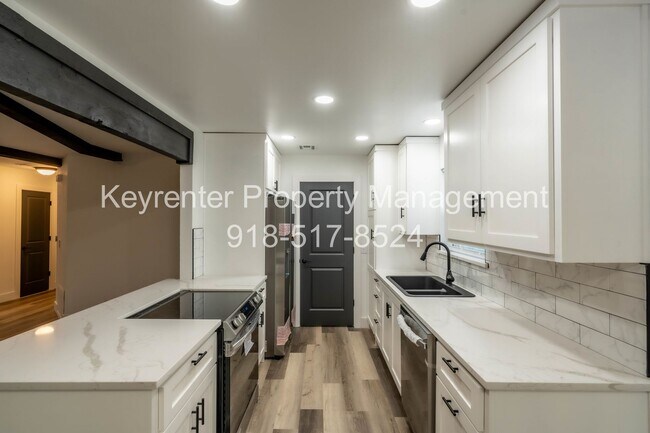 Building Photo - 3 Bed | 2 Bath | Broken Arrow
