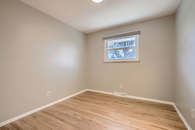 Building Photo - Beautiful Newly Remodeled Ranch with fully finished basement- Large Yard! RV Parking!