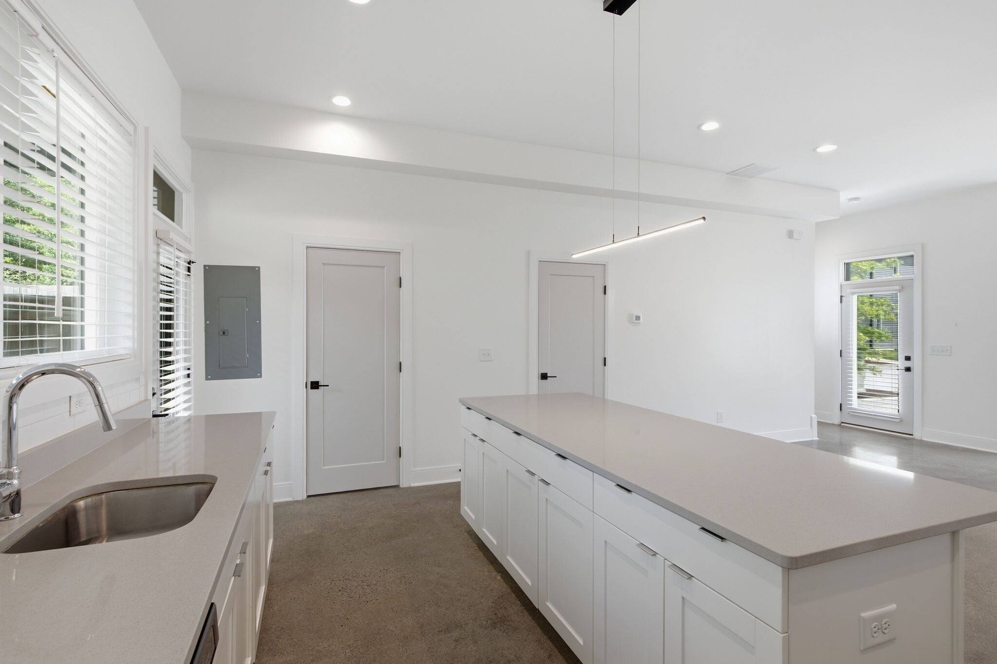 Building Photo - 1536 Yarra St