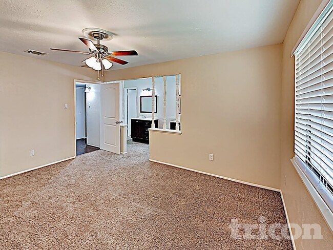 Building Photo - 24103 Palo Dura Dr