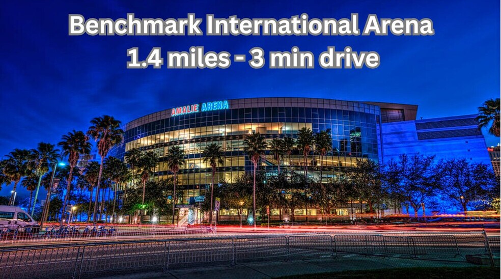 Building Photo - 1301 W Horatio St