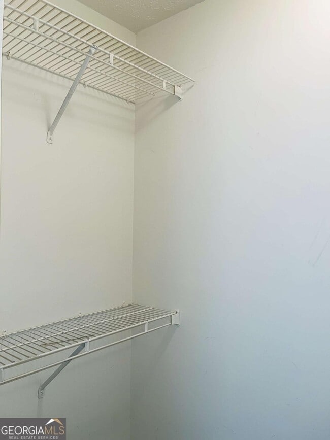 Building Photo - 46 River Mist Dr