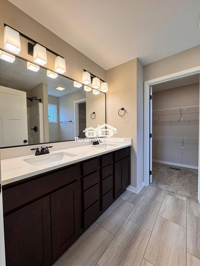 Building Photo - 1200 Locust St